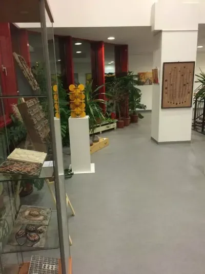 8. Otrokovický salon 26 44 44 44