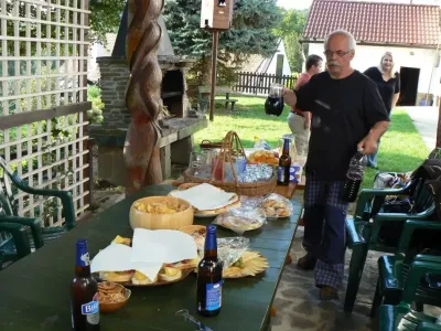 Párty u Holubů 21 48 48